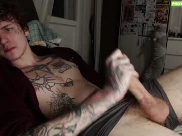 webcam man noah_leee live cam image #7103165