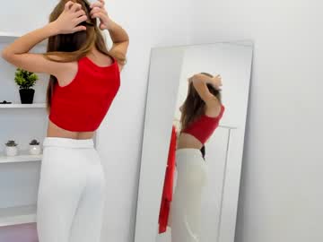 webcam girl francesmontes live cam image #7593257