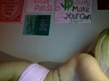 webcam girl therealbabygofficial live cam image #11271262