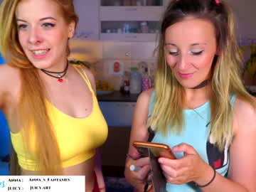 webcam girl juicyandthepussyblvd live cam image #2580185