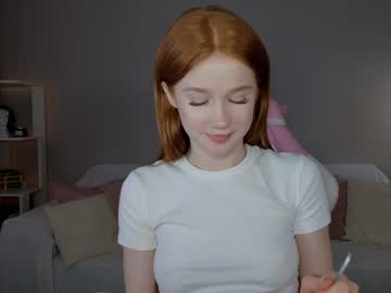 webcam girl leahsthetics live cam image #12223850