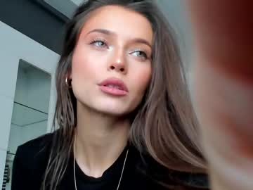 webcam girl isia_slay live cam image #4715959