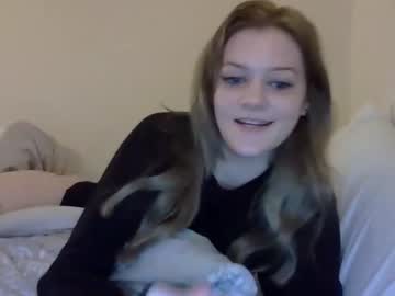 webcam girl unholyxholly live cam image #5201873