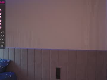 webcam girl angella_kleee live cam image #4083284