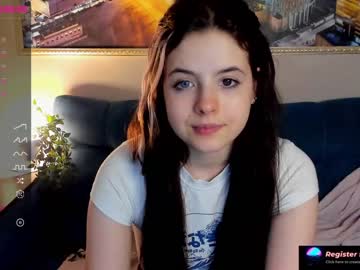 webcam girl nessa_more live cam image #4750036