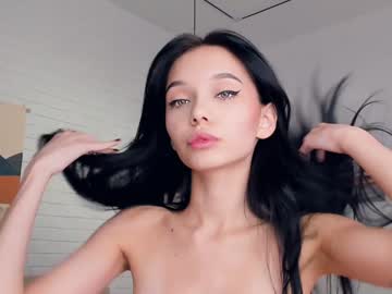 webcam girl riskyproject live cam image #10667787