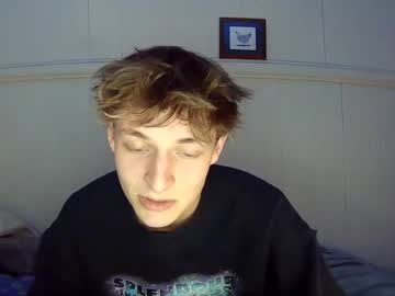 webcam man stoopidtwink live cam image #602285