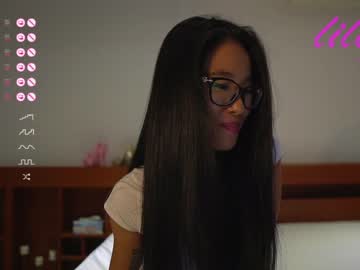 webcam girl _lillilly_ live cam image #4887035