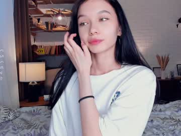 webcam girl riskyproject live cam image #12434000