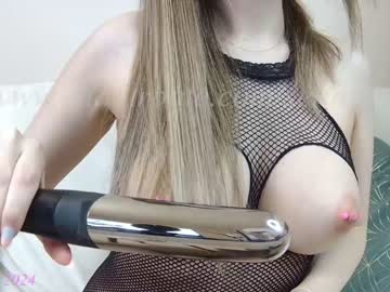webcam girl sellapink live cam image #8933027