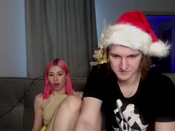 webcam couple sarah_kurt live cam image #4439536
