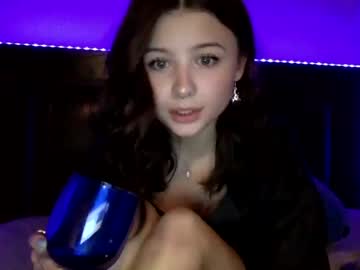 webcam girl llilcandy live cam image #4410752