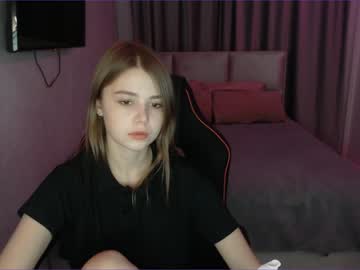 webcam girl tripleprinces live cam image #4088217