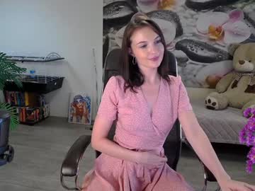 webcam girl jennycutey live cam image #10700325
