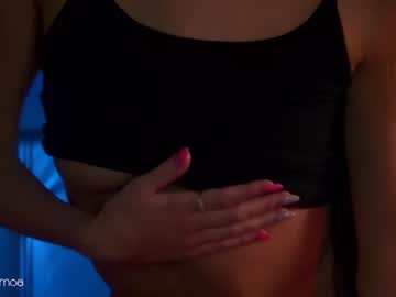 webcam girl lettymoa live cam image #5682778