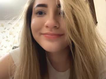 webcam girl dawnbluett live cam image #12373708