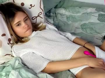 webcam girl babyface_cb live cam image #11045159
