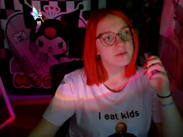 webcam girl margaret_red live cam image #10942453