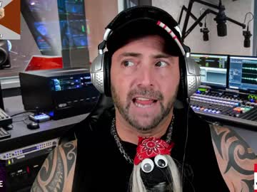 webcam man whaaaaaaaat live cam image #4285212