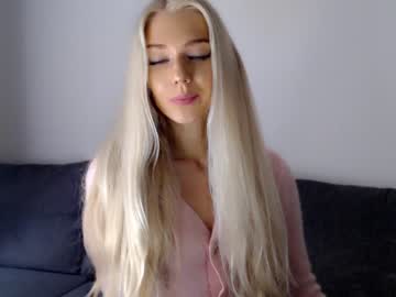 webcam girl pervyblonde live cam image #3733148