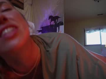 webcam girl lucy_gooosey live cam image #12412489