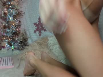 webcam girl fit_american_girl live cam image #4332536