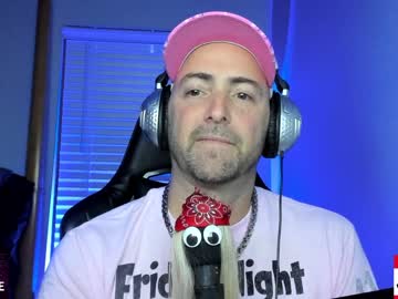 webcam man whaaaaaaaat live cam image #2494583