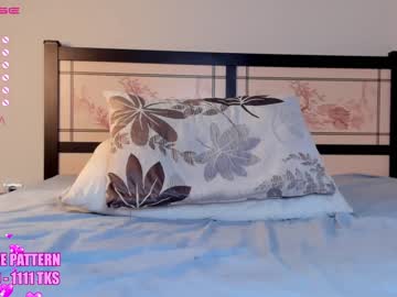 webcam girl cinacramby live cam image #4010538
