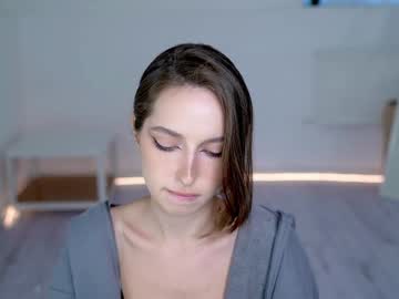 webcam girl silent_chill live cam image #10600080