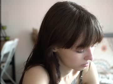 webcam girl diruriru live cam image #9129965