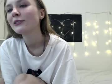 webcam couple ellie_mcqueen live cam image #1858087