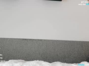 webcam girl yoursexwife live cam image #2105261