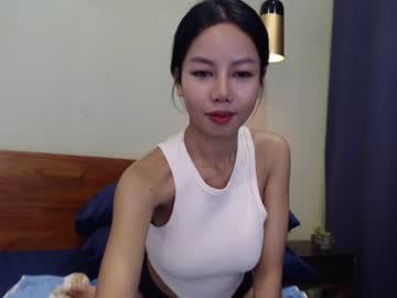 webcam girl hersheys_aran live cam image #4870263