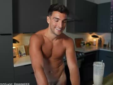 webcam man lucid_dreamsxxx live cam image #13027893