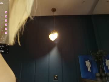 webcam girl kriss0leoo live cam image #9457220