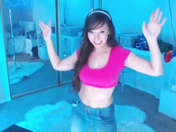 webcam girl ticketshow live cam image #15330