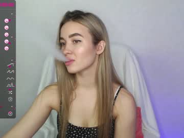 webcam girl yourvirusqueen_ live cam image #3048736