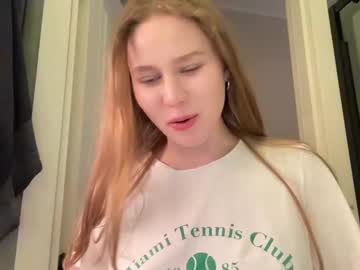 webcam girl whoisalisa live cam image #12699242