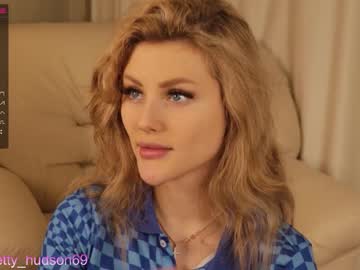 webcam girl bettyhudson live cam image #1484267