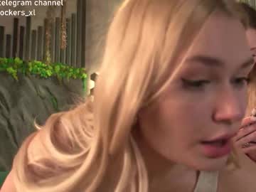 webcam girl white_godness live cam image #12592770
