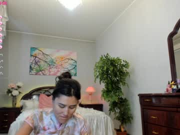 webcam girl flower_nicole live cam image #10428432
