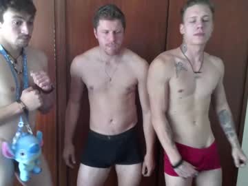 webcam man mikeandjax live cam image #9771875