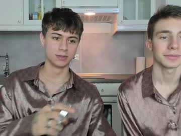 webcam man lance_belll live cam image #8307343