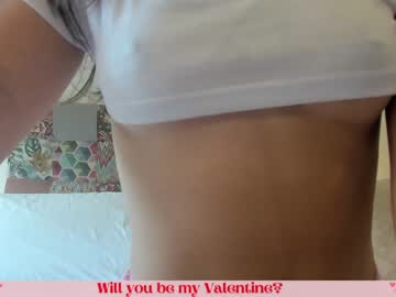 webcam girl gabrielaa_18 live cam image #5024823