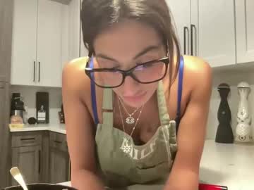 webcam girl camiliakxoxo live cam image #10585451