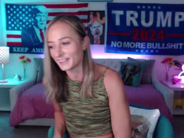 webcam girl holihurricane live cam image #10226868
