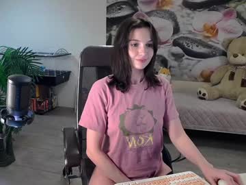 webcam girl jennycutey live cam image #10718827