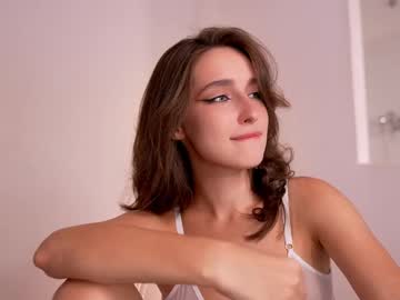 webcam girl silent_chill live cam image #11552150