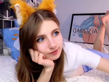 webcam girl cute_fox_girl live cam image #8753197