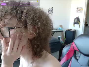 webcam girl gomoreup live cam image #11785568